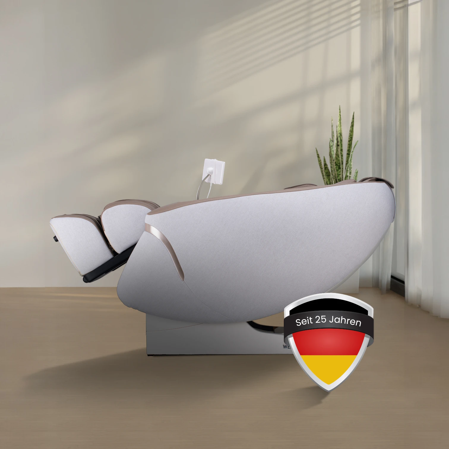 Massagesessel MAXXCARE® in beige-braun mit extrabreiter Sitzfläche (Modell 2026)