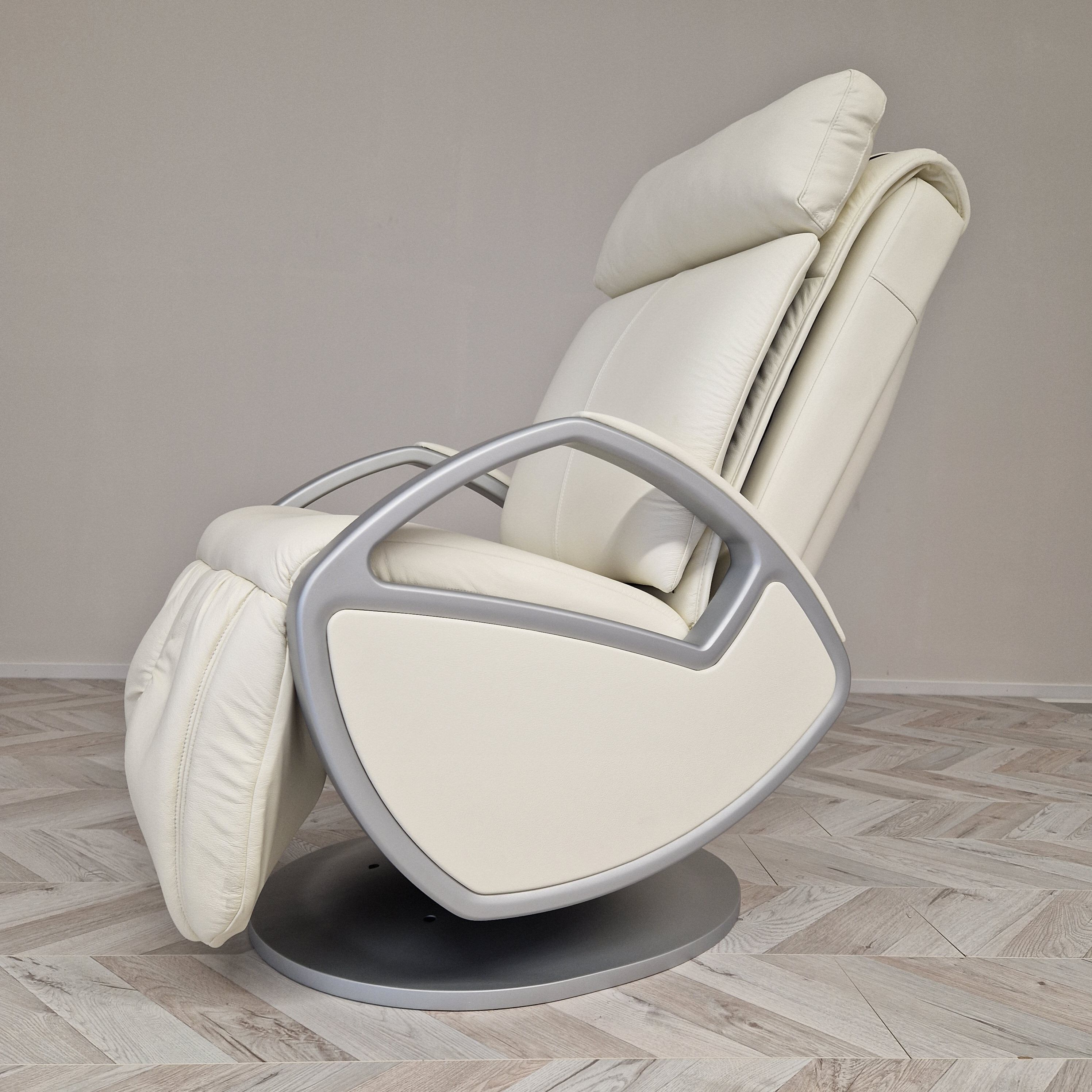 Massagesessel Keyton Space H10 in weiss - Sale