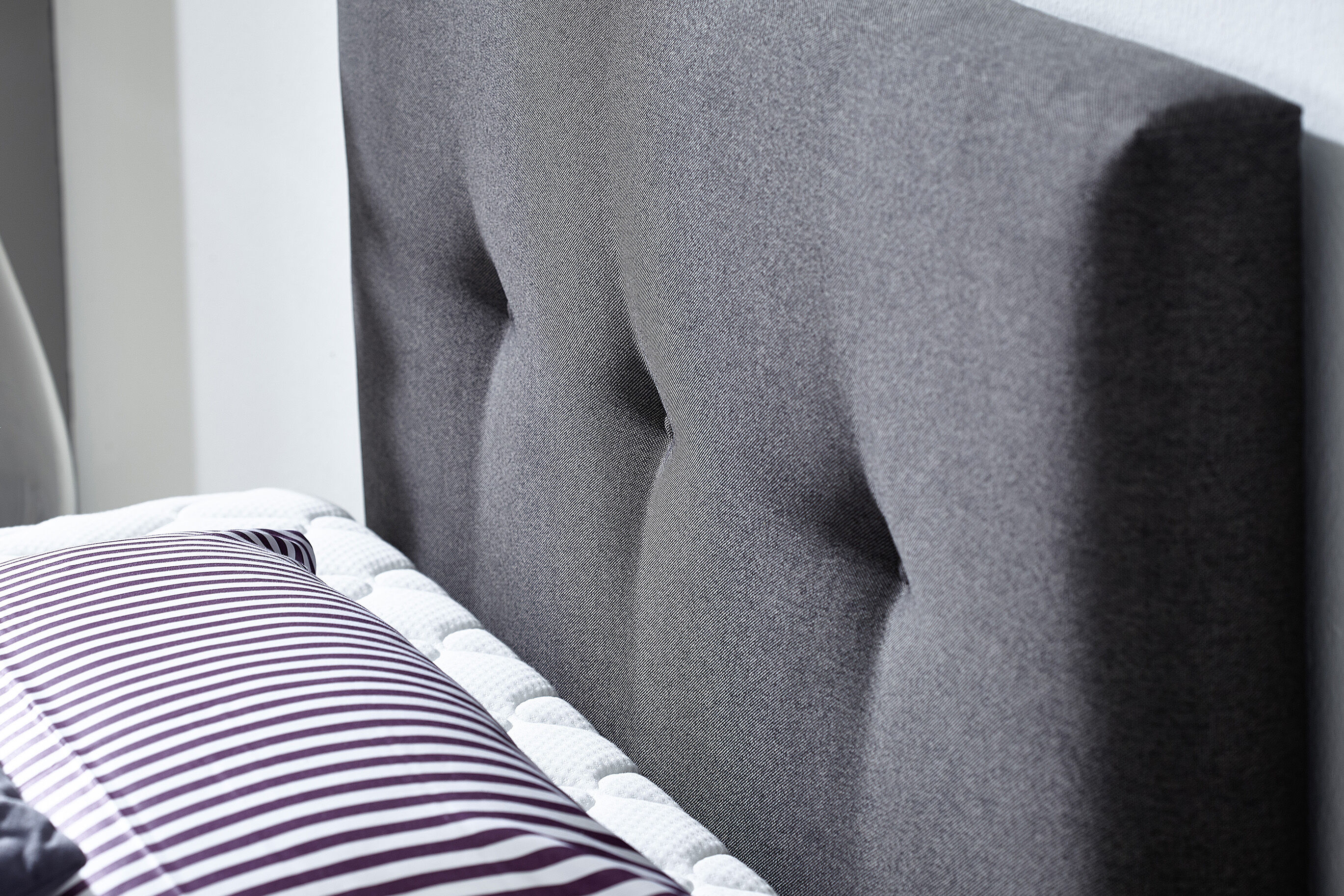 Luxus Boxspringbett von WELCON: Königlicher Schlafkomfort für höchste Ansprüche