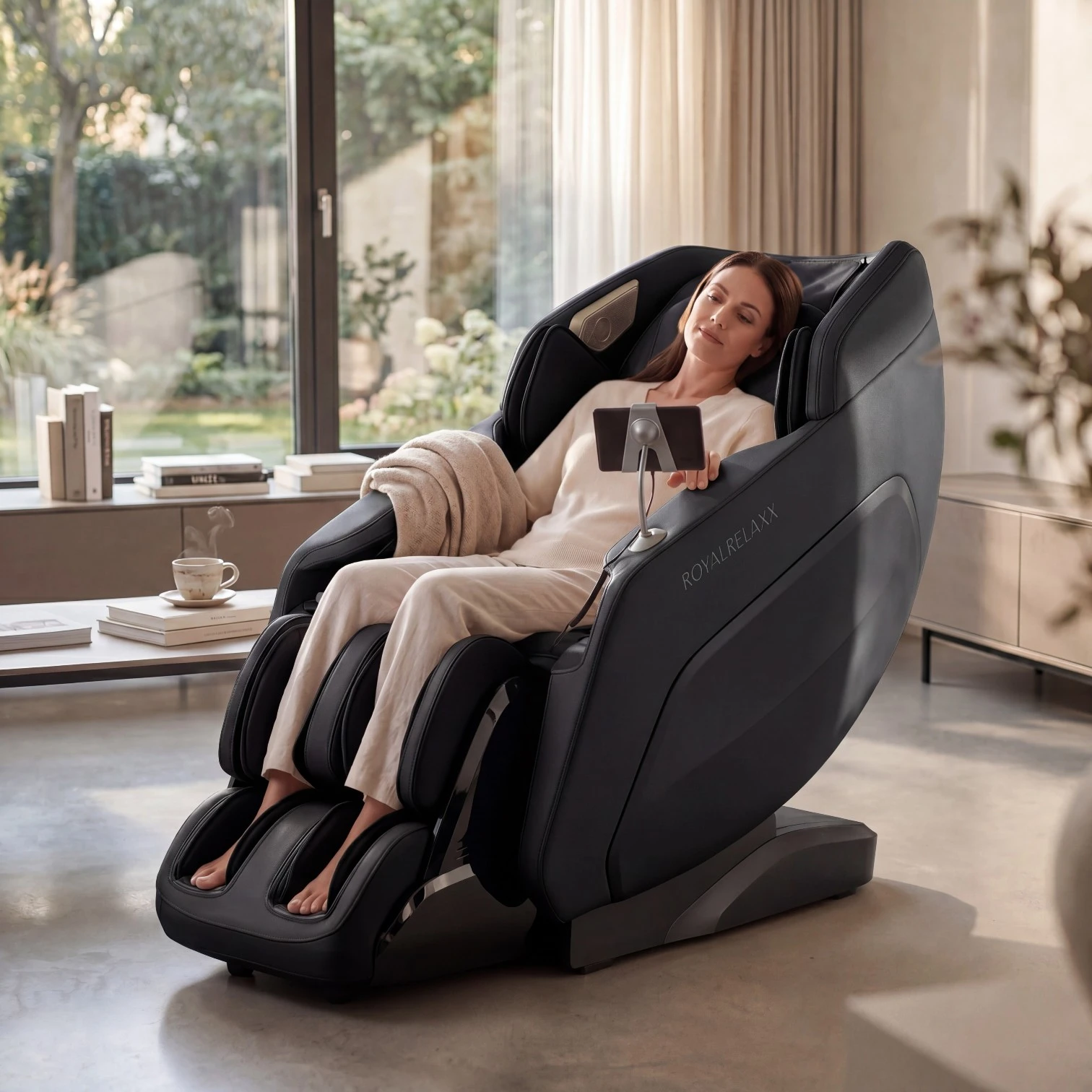 Massagesessel ROYALRELAXX in schwarz